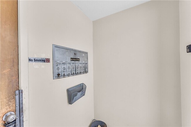 Foto del edificio - 4428 Turney Rd