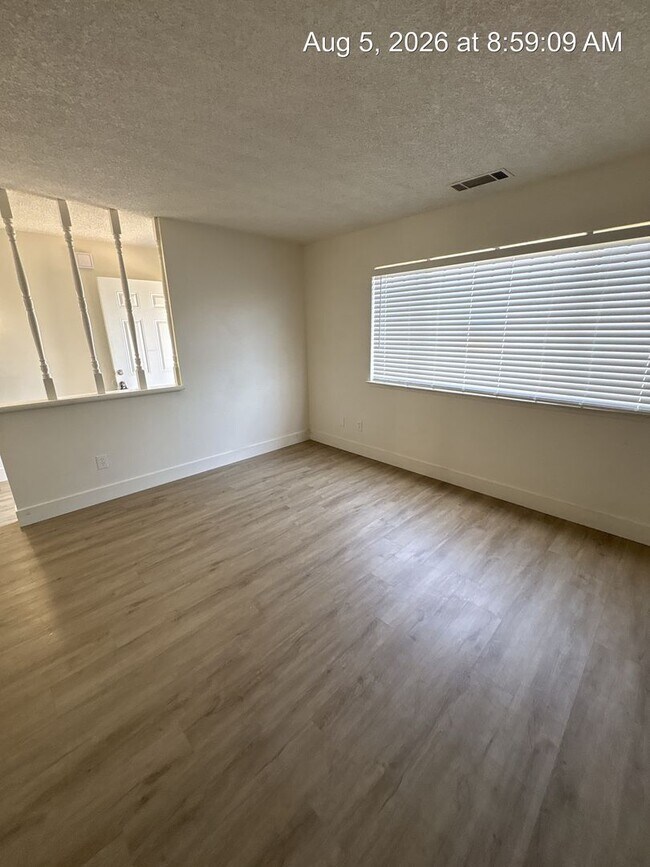 Foto del edificio - 1055