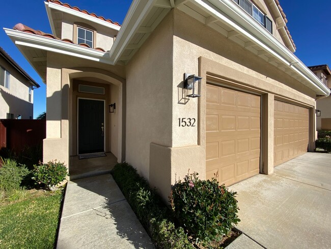 Building Photo - Gorgeous 4 Bedroom Carlsbad Home With A Stunning View and Solar!