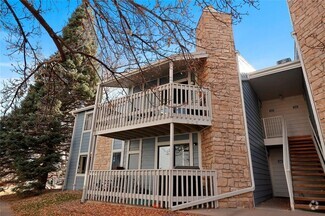 Building Photo - 8335 Fairmount Dr