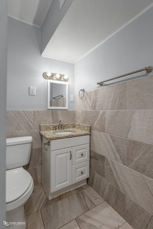 Foto del edificio - remodeled home