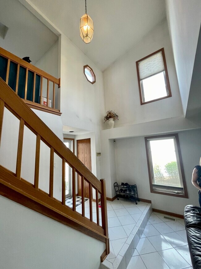 Foto del edificio - 213 Carlisle Ave