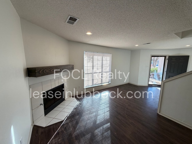 Building Photo - 8302 Raleigh Ave