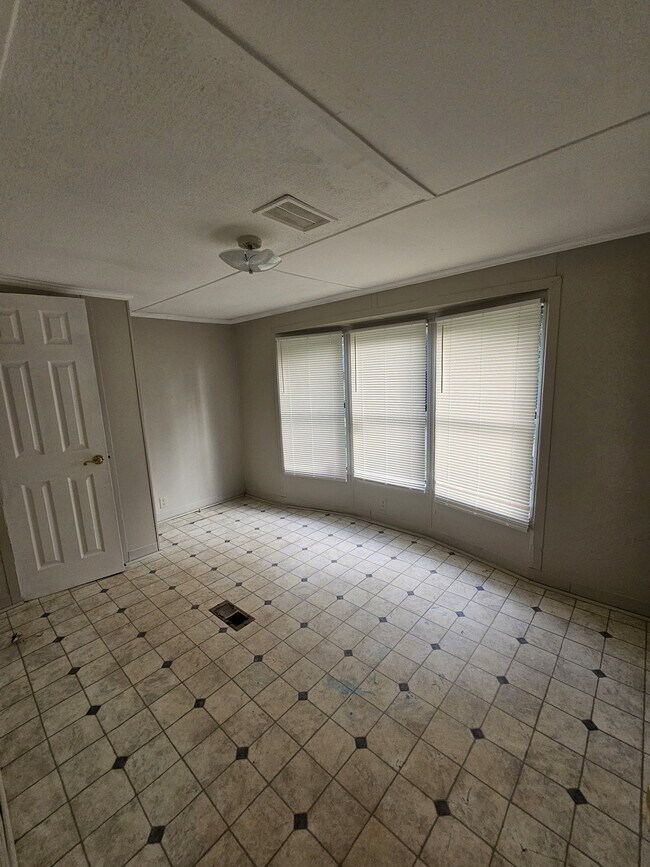 Foto del edificio - 146 Duncanwood Dr