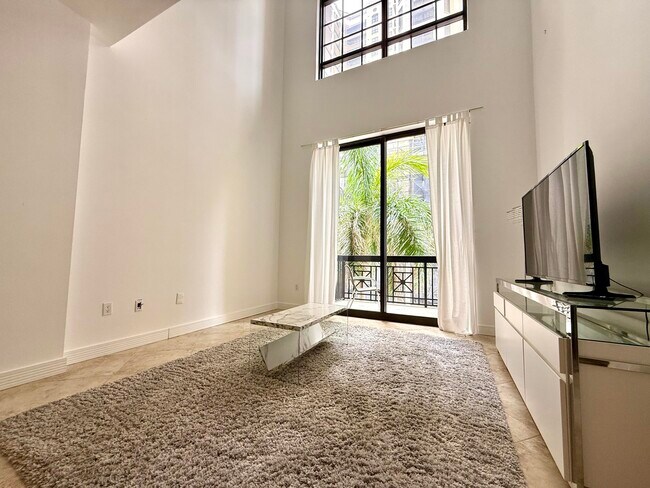 Foto del edificio - 801 S Olive Ave