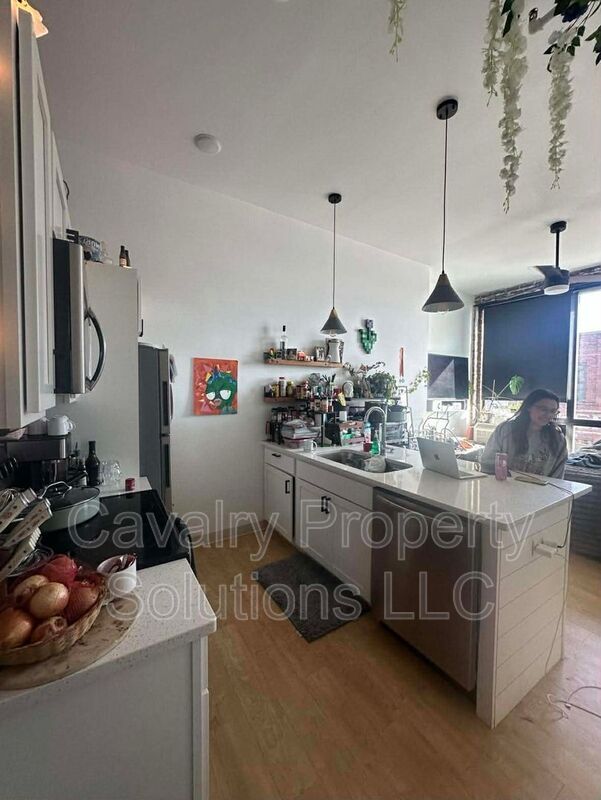 Foto del edificio - 1831 W Michigan St