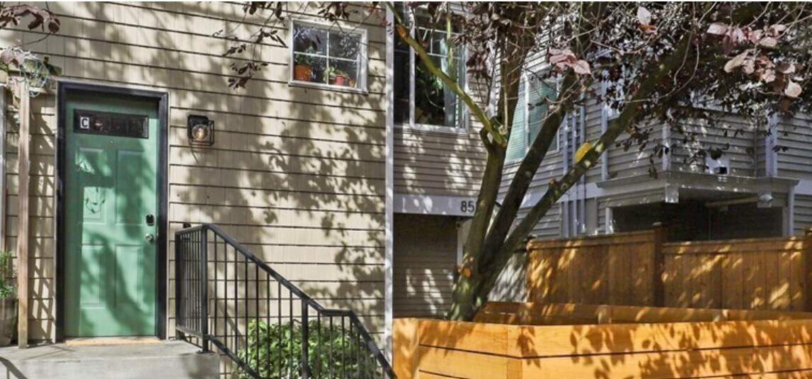 Foto principal - 8521 Midvale Ave N