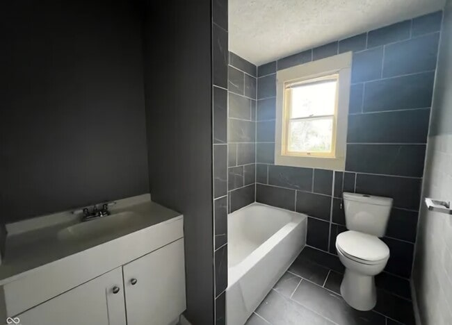 Bathroom - 130 S 12th St