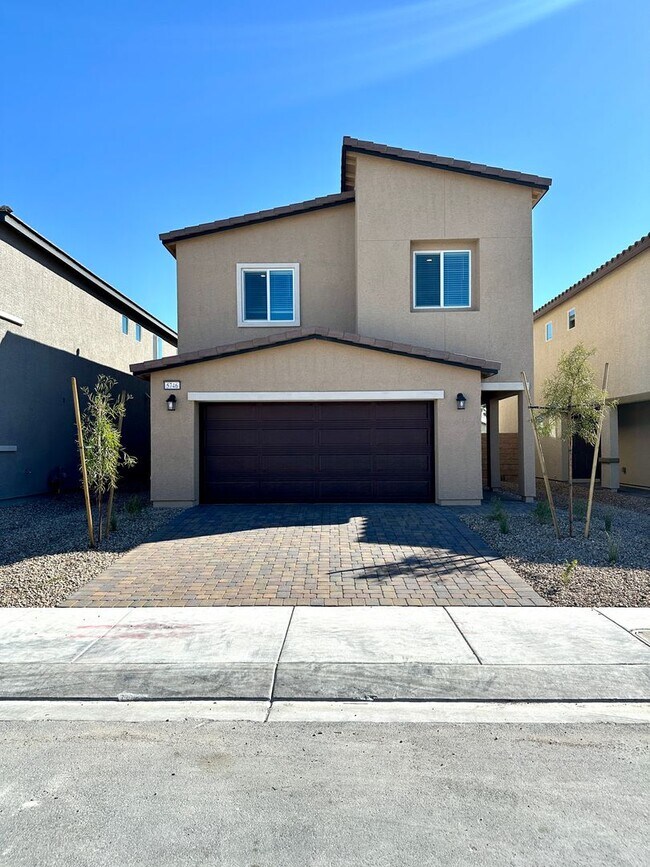 Building Photo - 5746 Sunset Sedona St
