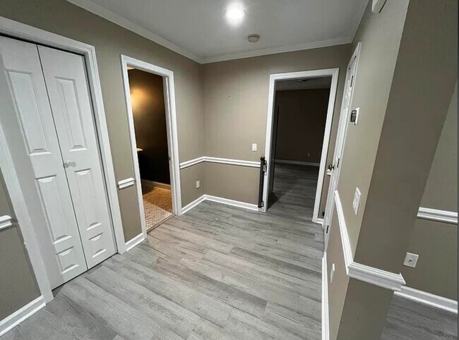 Foto del edificio - 613 62nd Ave N