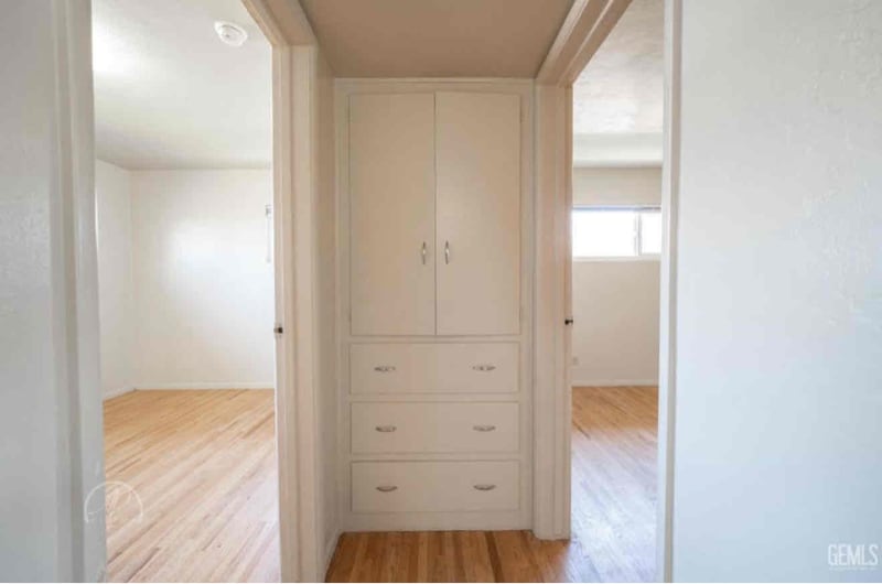 716 Wayne Dr, Bakersfield, CA 93304 | Apartments.com