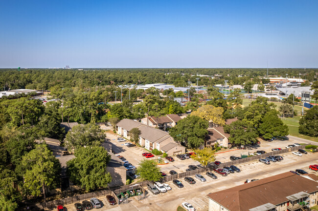 Aerial Photo - Lyons Court