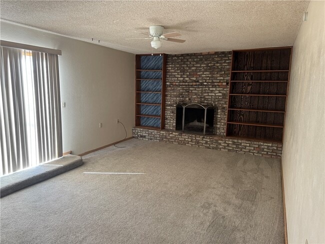 Building Photo - 3706 Martingale Dr