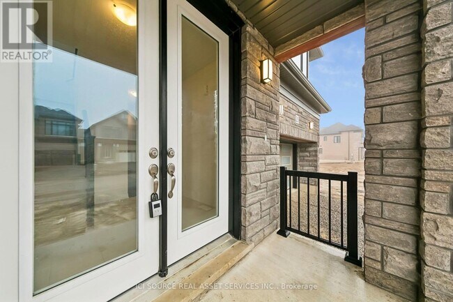 Photo du bâtiment - 23 Mayhew Ln