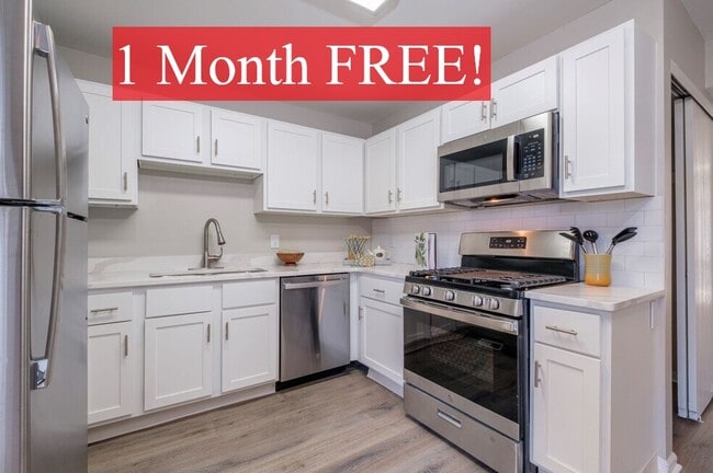 Building Photo - Heathermoor and Bedford Commons Apartments