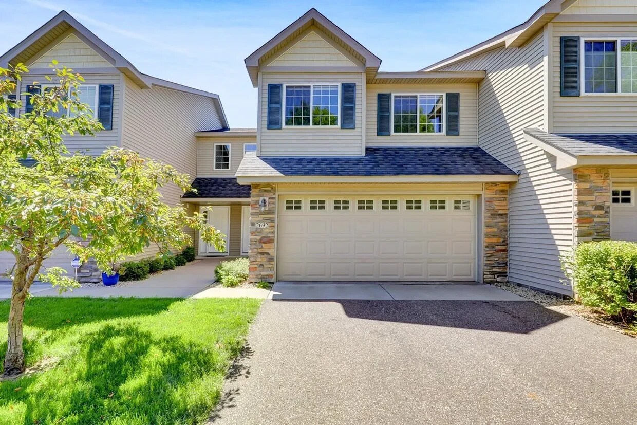 Foto principal - 2692 County Road H2