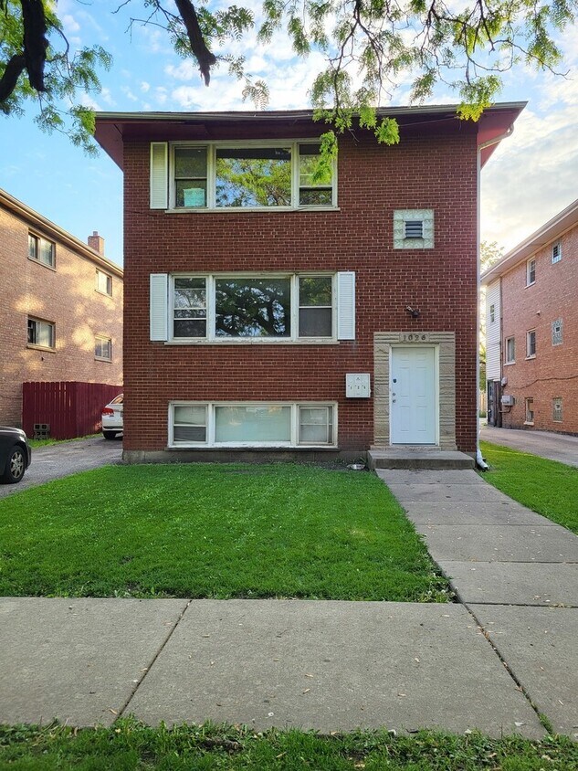 1026 S 11th Ave, Maywood, IL 60153 House Rental in Maywood, IL