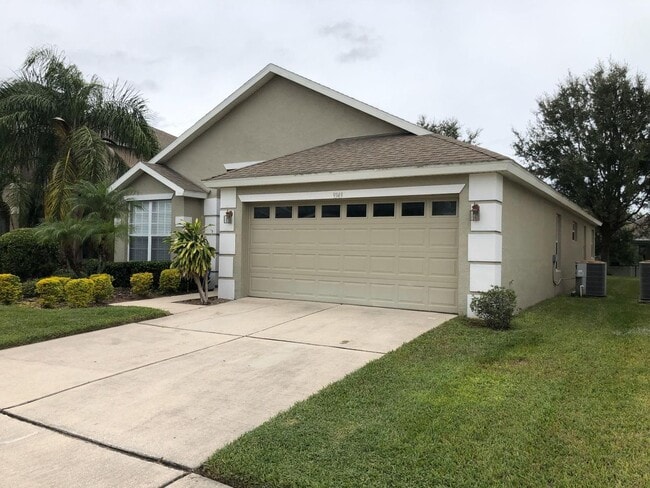 Photo - Upscale 3 bedroom 2 bathroom in Gated Comm... House