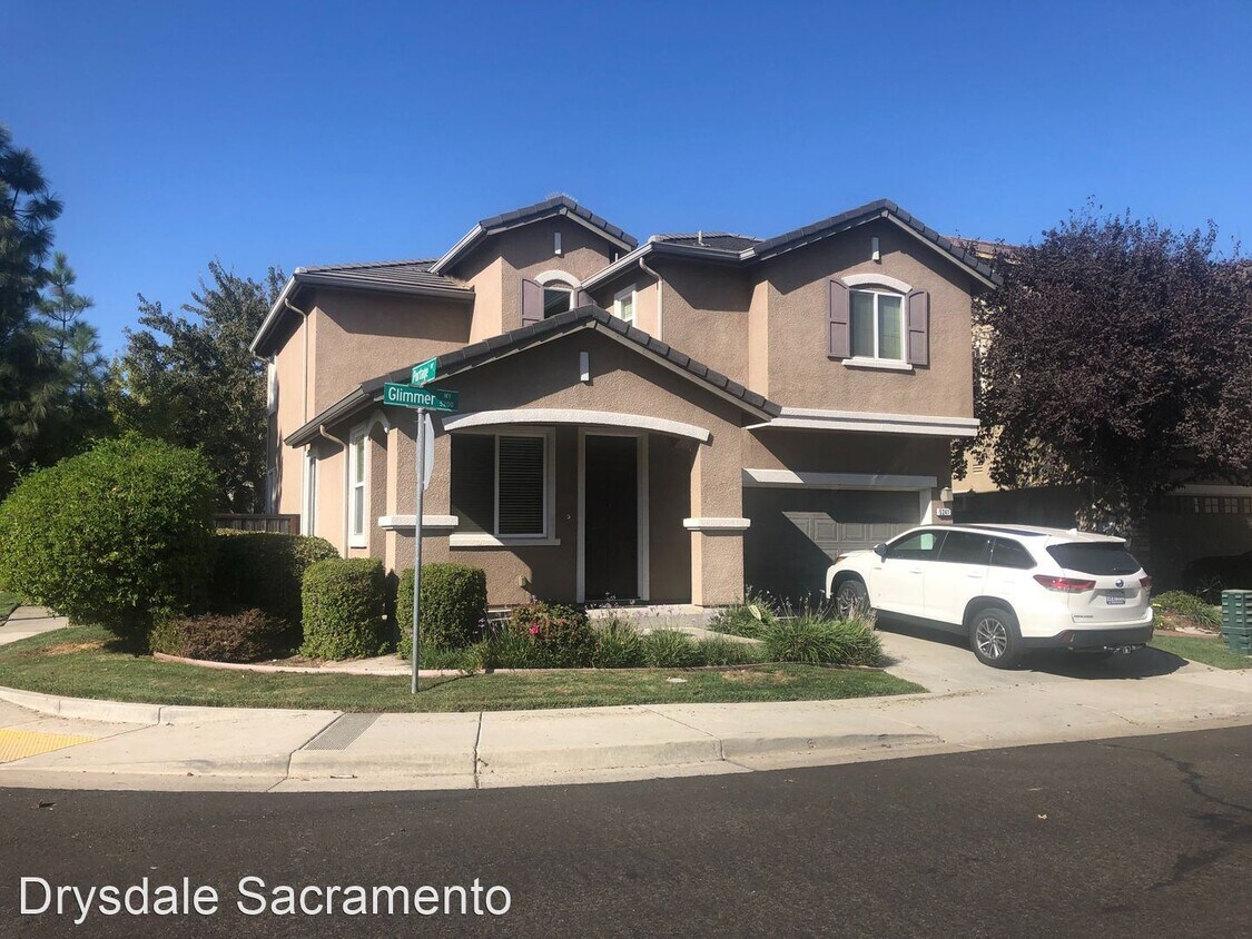 Foto principal - 4 br, 2.5 bath House - 5241 Glimmer Way
