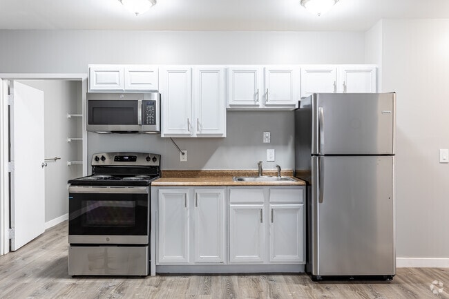 Interior Photo - Bulldog Apartments