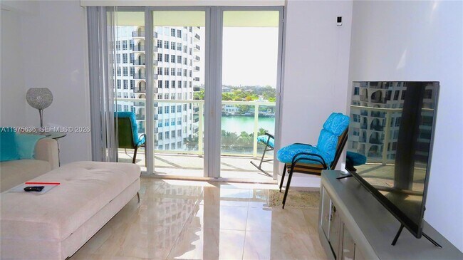 Building Photo - 5701 Collins Ave
