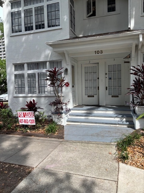 Building Photo - 103 S Osceola Ave