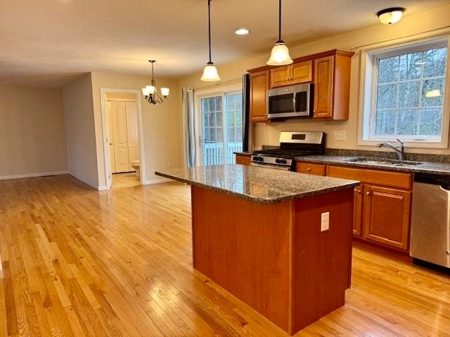 Foto del edificio - 27 Nesenkeag Dr