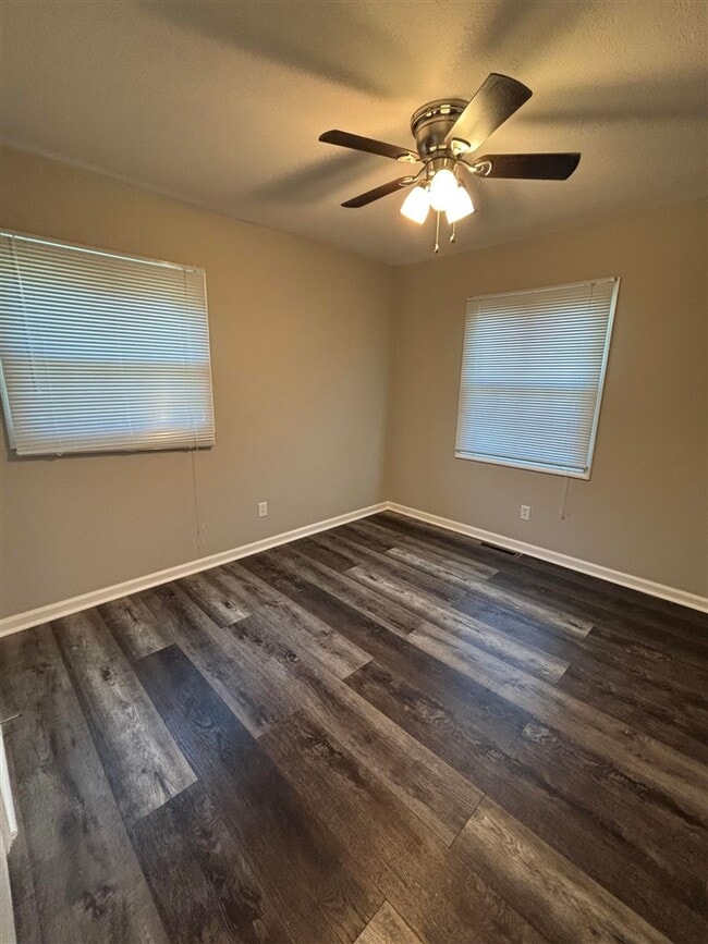 Building Photo - 1430 Clayton Ct