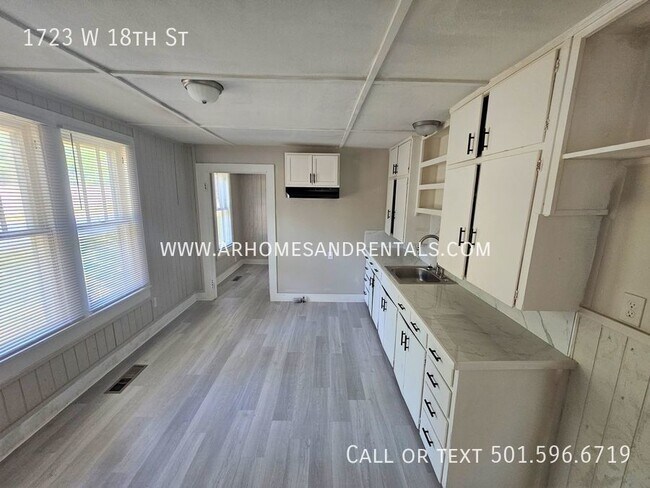 Foto del edificio - 1723 W 18th St