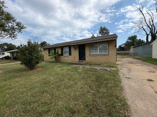 Photo - 3822 Ford Rd House
