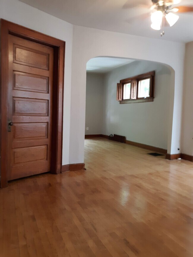 Foto del edificio - 1129 Idaho E St