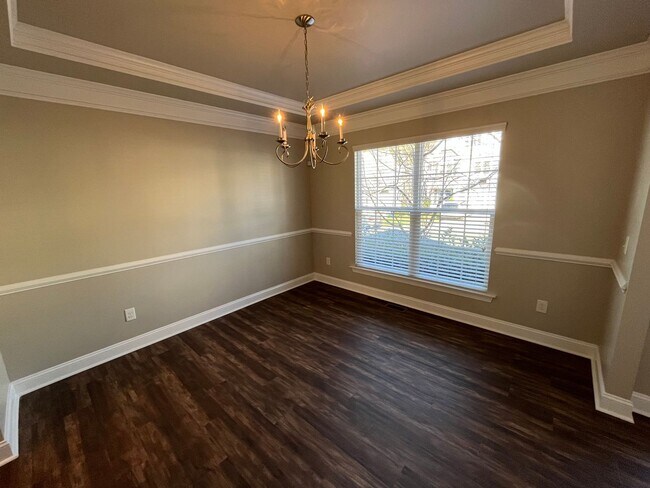 Building Photo - Excellent 4BD, 2.5BA Durham Home with Spac...