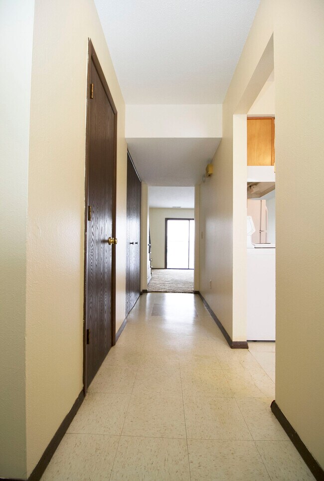 Building Photo - 7271 Ayers Rd