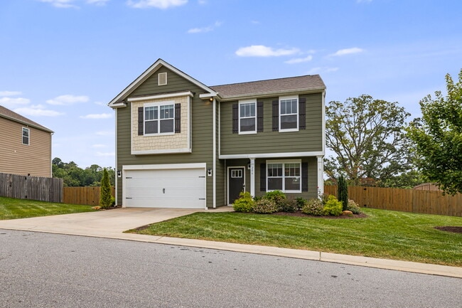 Building Photo - 206 Marathon Ln