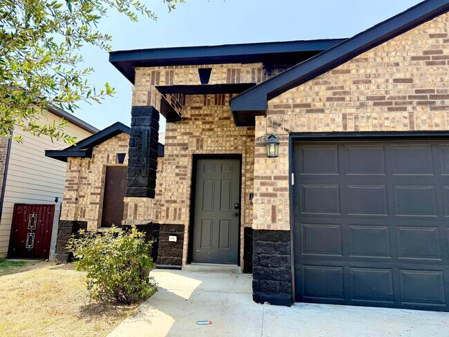Foto del edificio - 5537 Lago Del Valle Dr