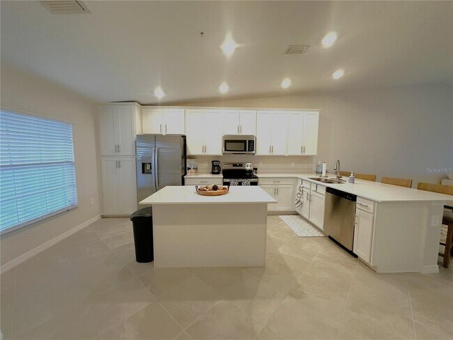 Foto del edificio - 14231 Heritage Landing Blvd
