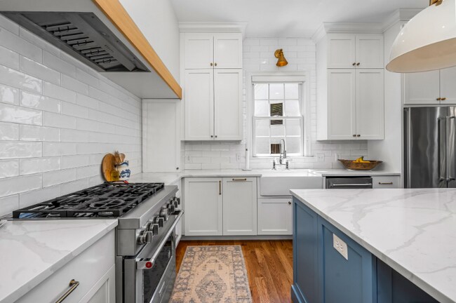 Building Photo - 9709 Concord Ridge Ct
