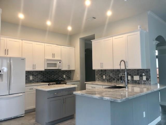 Building Photo - 6810 Oakleaf Trail Ln