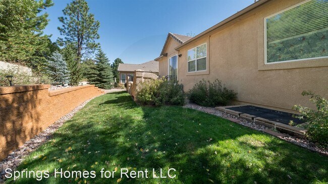 Building Photo - 4 br, 3 bath House - 4734 Julliard DR
