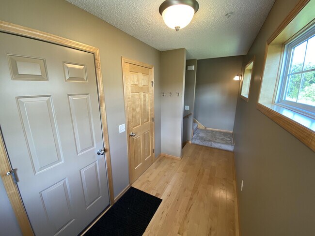 Foto del edificio - 15323 Louisiana Ave