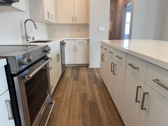 Building Photo - For Rent – 1 Bedroom, 1 Bathroom in Ho‘opili