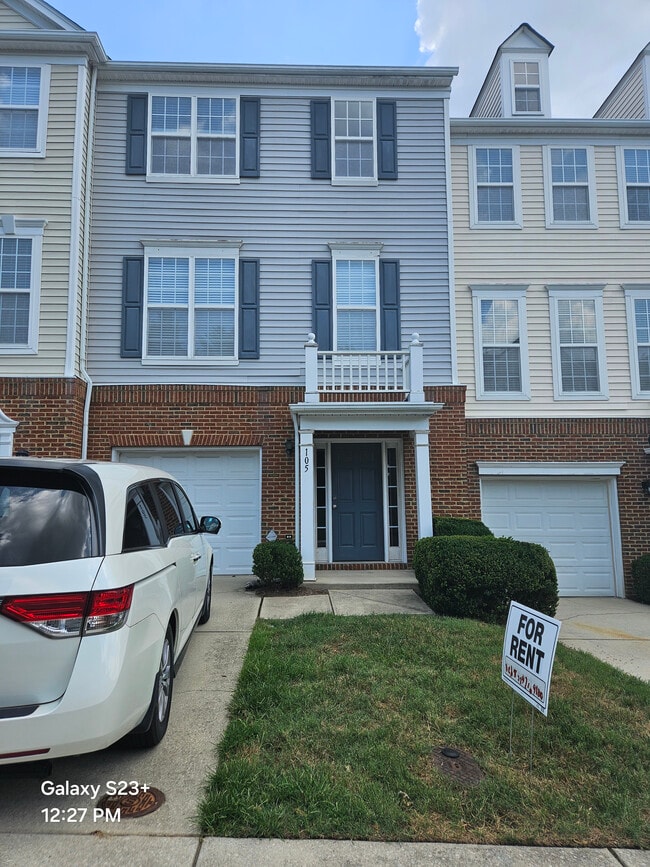 Building Photo - 105 Ruby Walk Dr