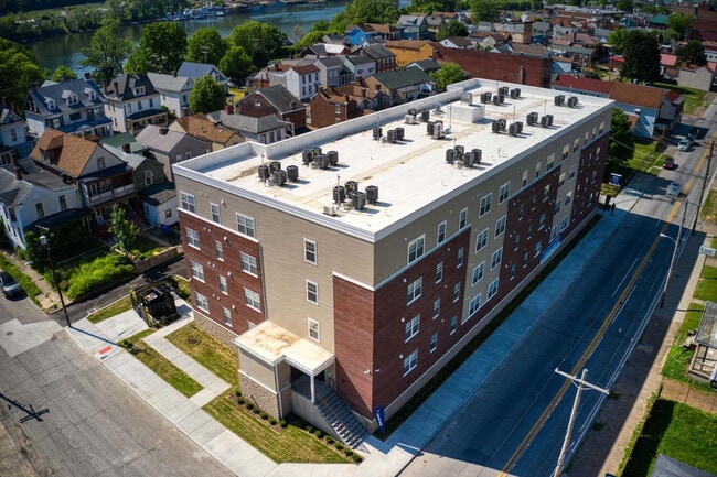 Building Photo - Owens Greene