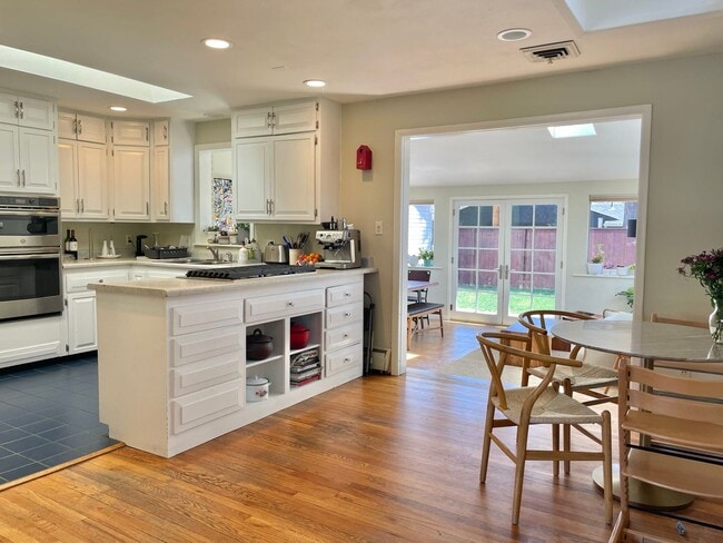 Photo - Must See Newly Remodeled North Boulder 5 bed/2.5 bath - Available August 7th! House