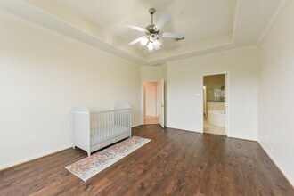 Building Photo - 18111 Blues Point Dr
