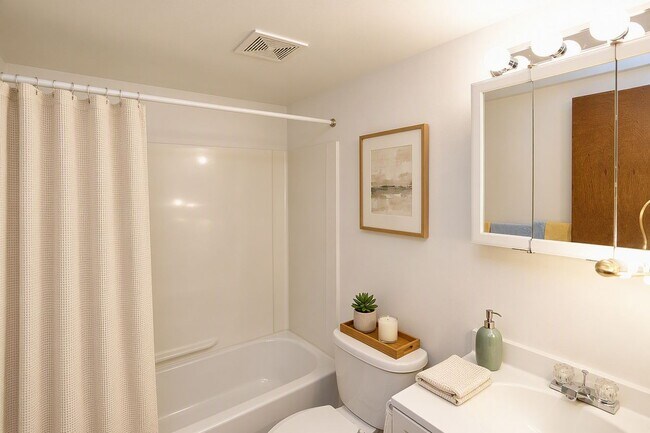 Baño de 2 habitaciones - Hillsberry 94