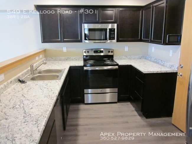 Building Photo - NORTH - The Tremezzo North Apartments