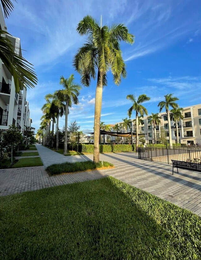 Foto del edificio - 4640 NW 84th Ave
