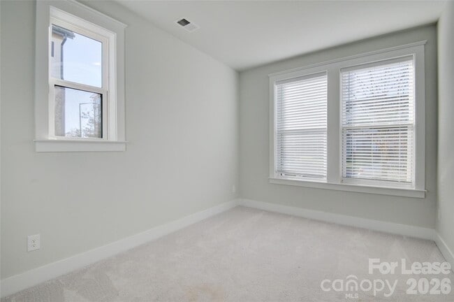 Building Photo - 5939 Ardrey Kell Rd