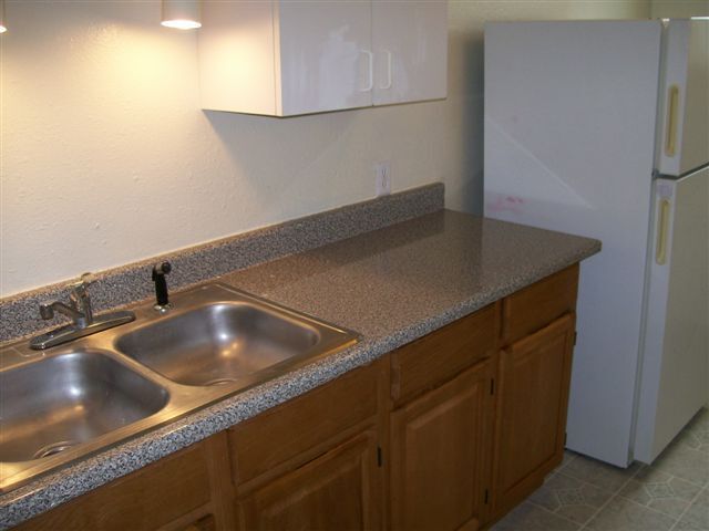 Building Photo - r174a